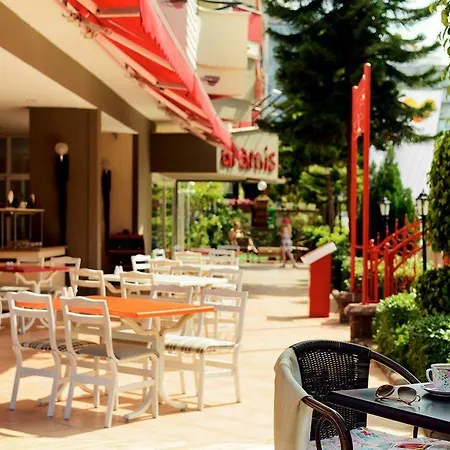 Sunpark Aramis Апарт-готель